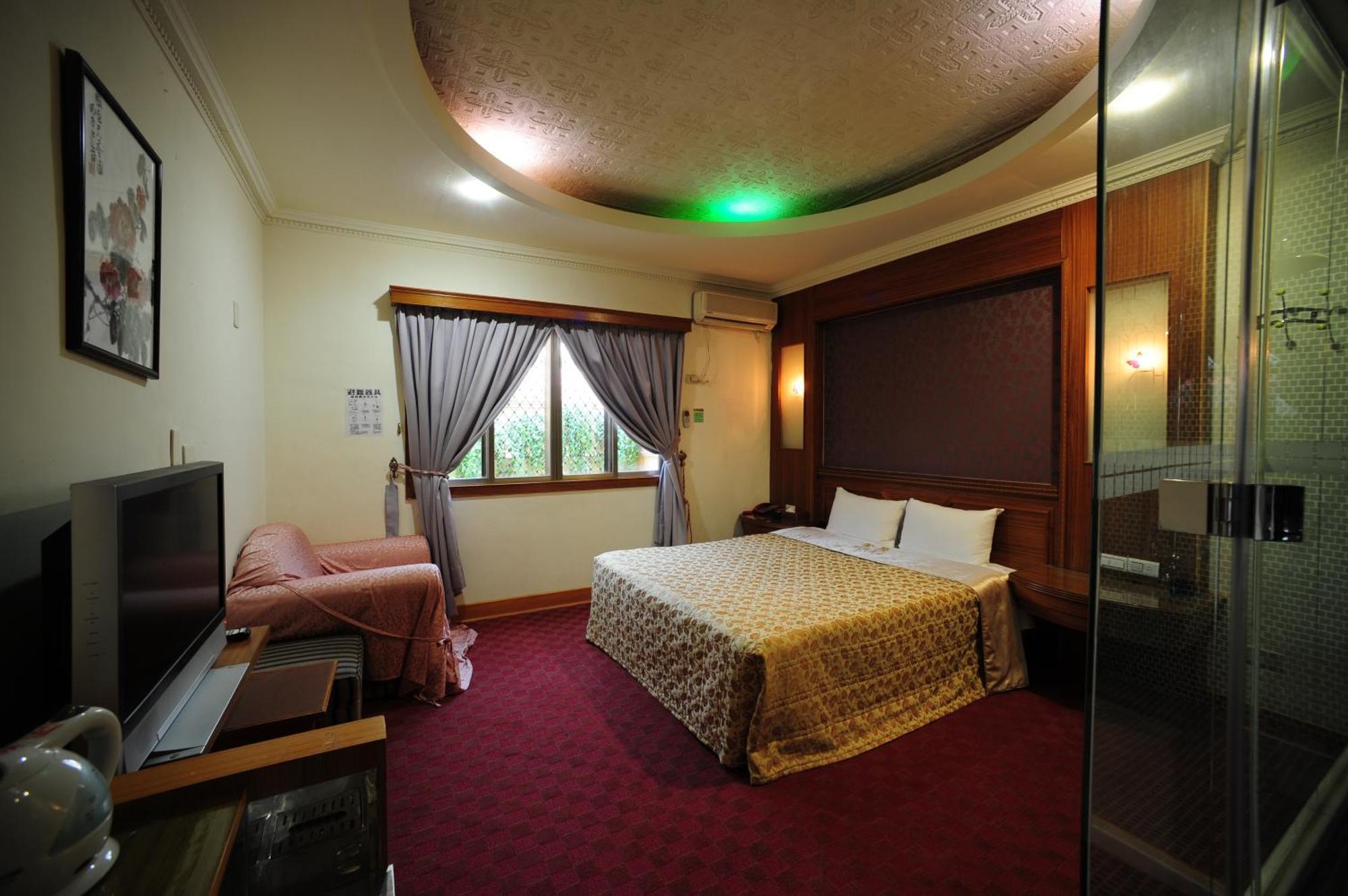 Golden Motel Hsinchu City Eksteriør billede